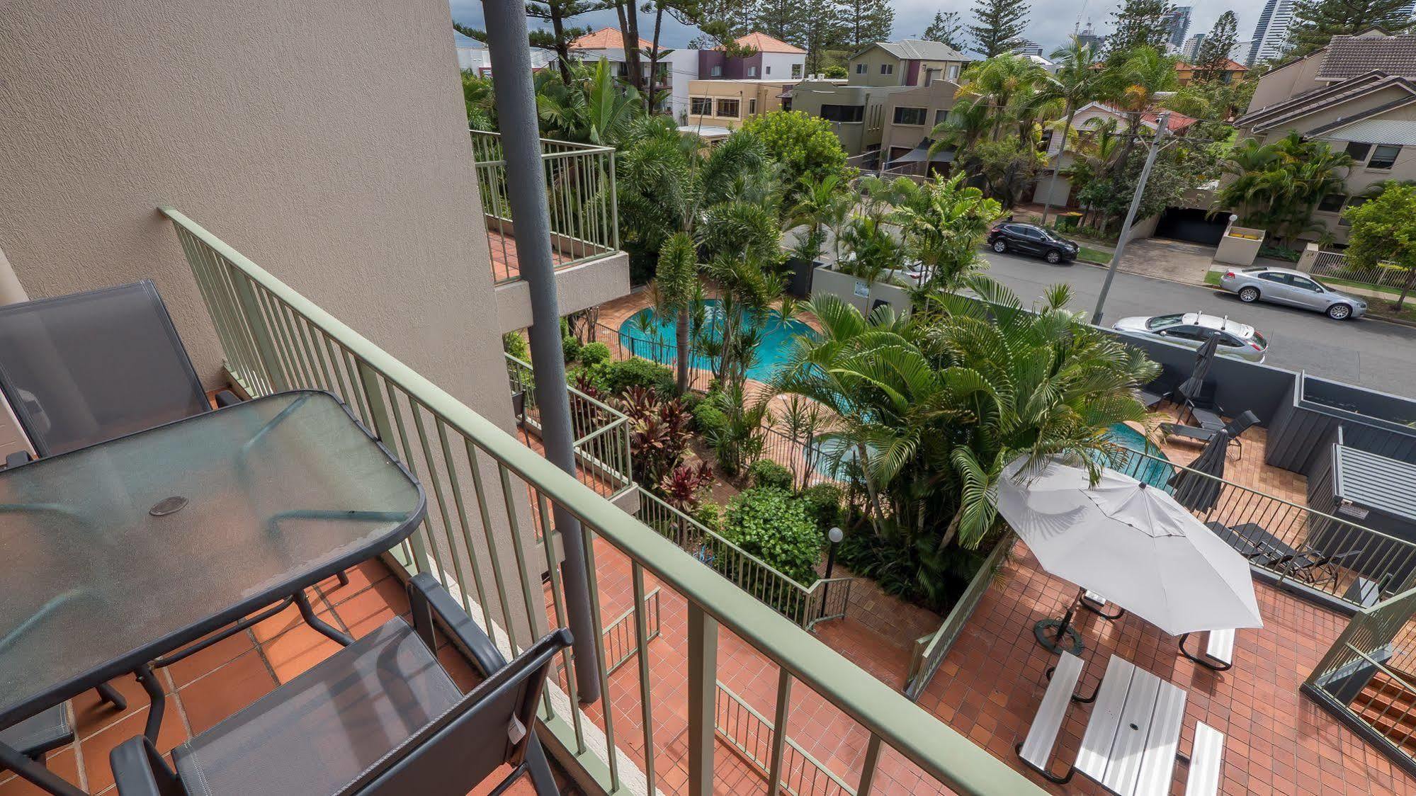 גולד קוסט Montana Palms Resort מראה חיצוני תמונה
